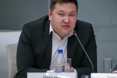 Foto-Denis-Popov-2-3